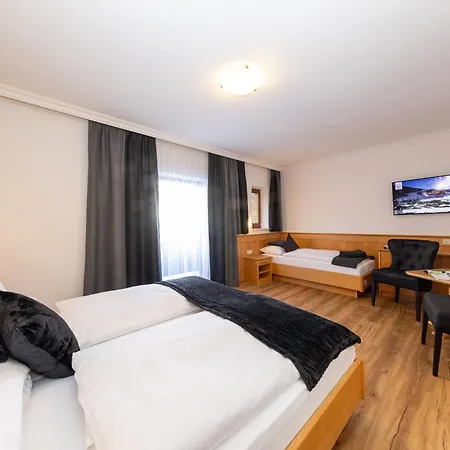 Hotel Austria Saalbach Exterior foto